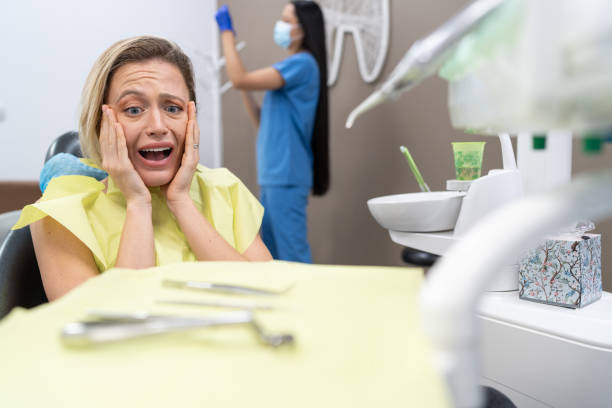 Best Cosmetic Emergency Dentistry in Brazoria, TX